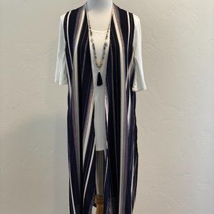NWT LuLaRoe Navy and White Striped Joy